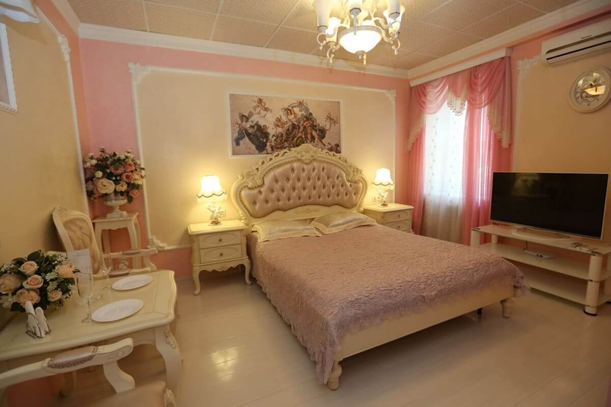 № 102 Амур в отеле Романи