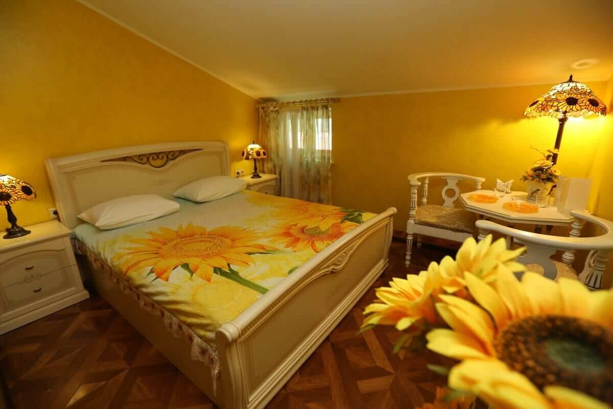 № 314 Подсолнухи в отеле Романи